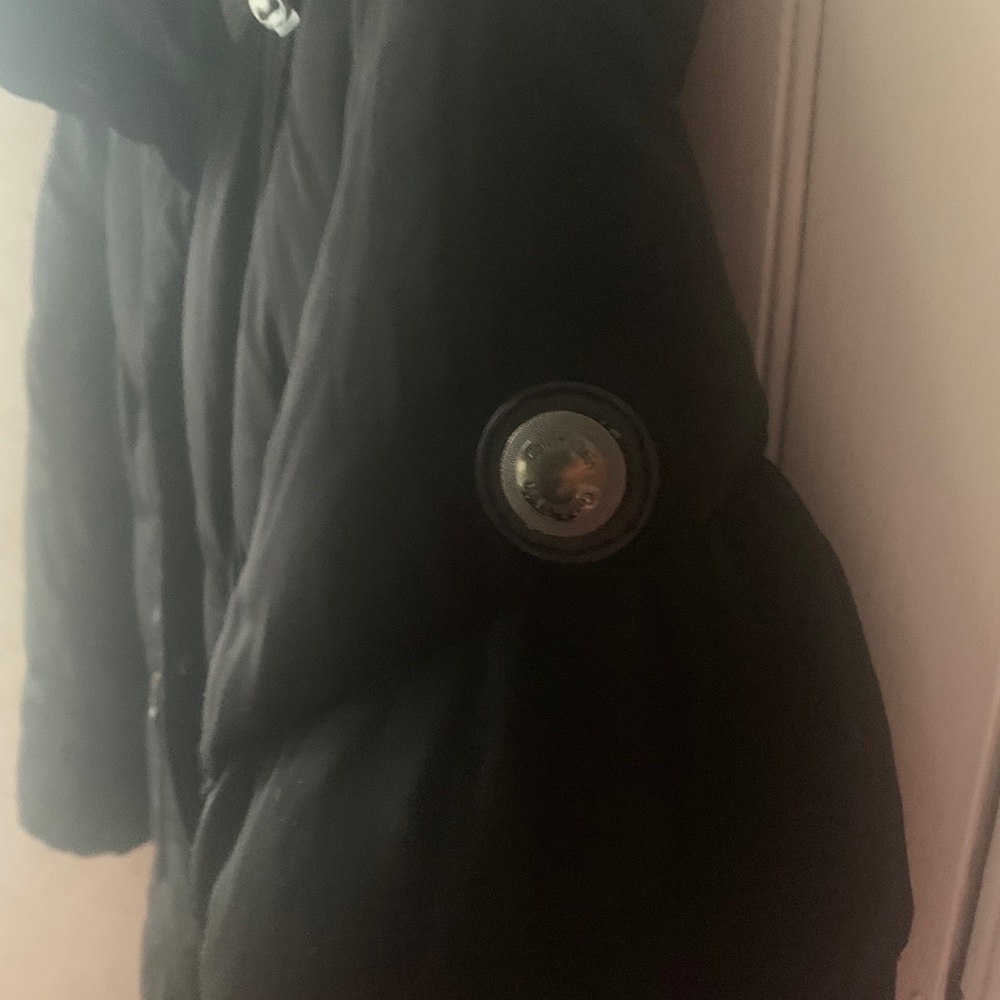 Calvin Klein Puffer - Picture 3 of 7